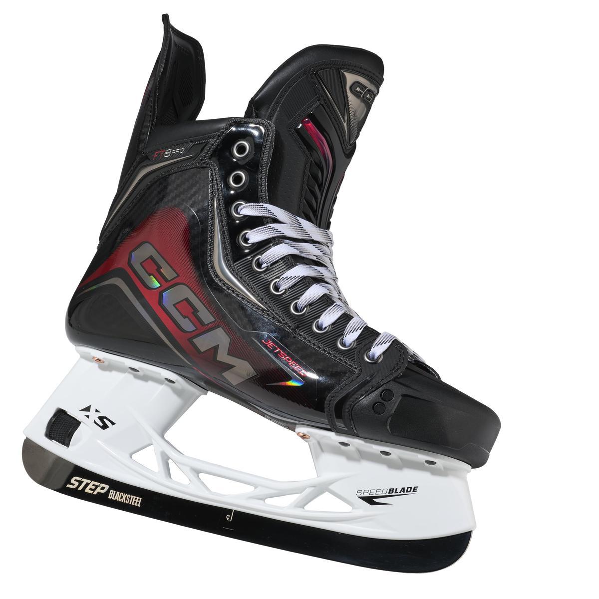 CCM S25 JETSPEED FT8 PRO SENIOR PLAYER SKATE