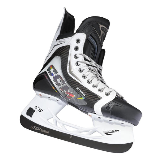 CCM S25 JETSPEED FT8 PRO INTERMEDIATE PLAYER SKATE - WHITE